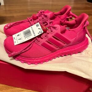 Adidas x Ivy Park Ultraboost women’s size 7